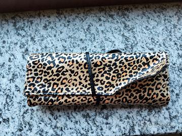 Pennelli make up con astuccio