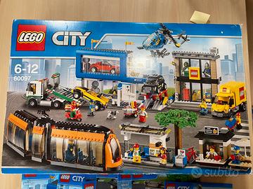 Lego 60097 Piazza della città (completo) - Tutto per i bambini In vendita a  Bergamo