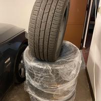 Pneumatici invernali Toyo Snowprox 225/40 R18 92W
