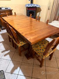 Tavolo da pranzo in legno massello + 6 sedie