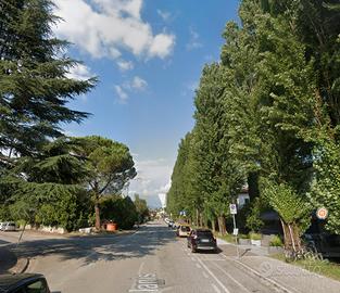 BILOCALE con balcone - UDINE