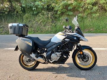 Suzuki V-Strom 650 XT Explorer 2023