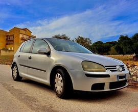 VOLKSWAGEN Golf 5ª serie