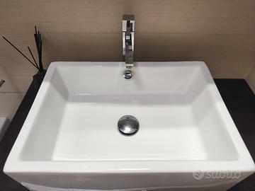 lavabo da appoggio