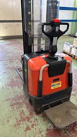 Traspallet elevatore