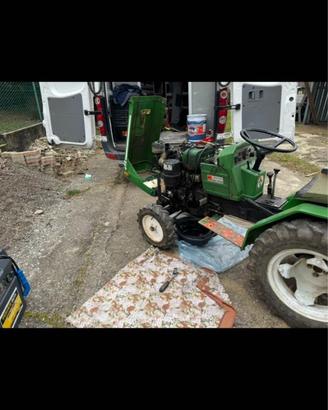 Trattore Ferrari T72 4x4 con fresa