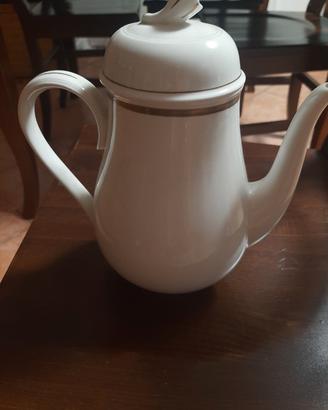 Caffettiera e lattiera Bone china