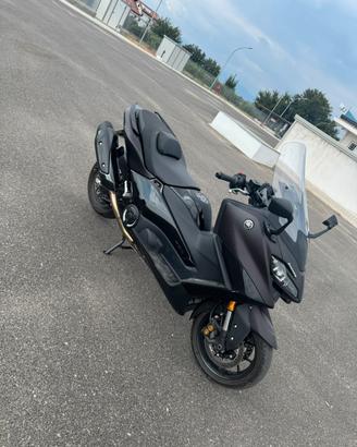 Yamaha Tmax 560 tech Max