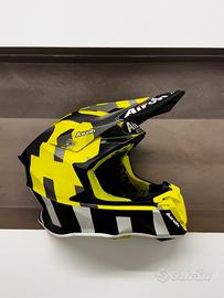Casco airoh cross