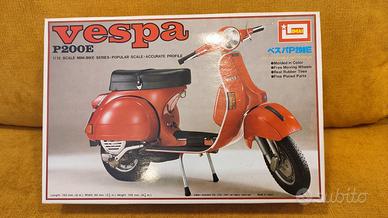 Vespa PX200 - raro kit scala 1:12 Imai