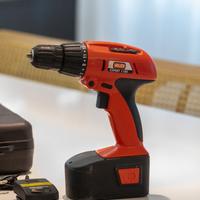 Trapano avvitatore VALEX Expert Leggi Descrizione