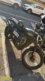 Triumph scrambler 900