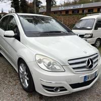 MERCEDES - Classe B - 180 CDI Sport