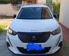 Peugeot 2008 2022 100 allure perfetta