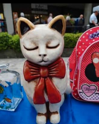 gatto gigante Thun