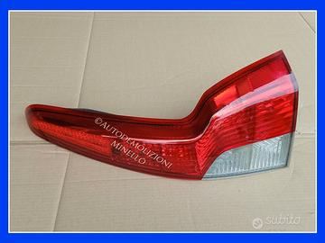 Faro posteriore destro VOLVO V50 08-11