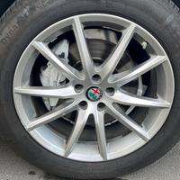 N.4 cerchi in lega R19 ALFA STELVIO ORIGINALI