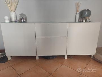 Credenza soggiorno Ikea 
