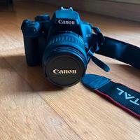 Fotocamera canon eos-1000D