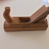 Pialla a mano lama 48