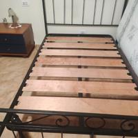 Letto una piazza e poco usato completo di rete e m