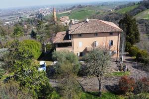 Villa o villino Savignano sul Panaro [V 557VRG]