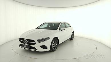 MERCEDES-BENZ A 180 d Advanced auto