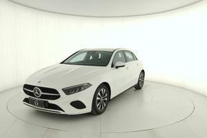 MERCEDES-BENZ A 180 d Advanced auto
