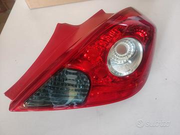 93189091 Faro post.dx Corsa-D 3p originale Nuovo
