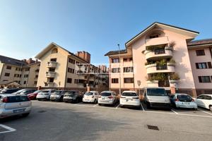 Appartamento su due livelli con box