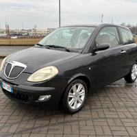 Lancia Ypsilon 1.2 16V GPL