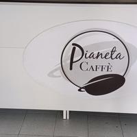 bancone adatto a bar