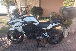 Benelli TRK 502 X