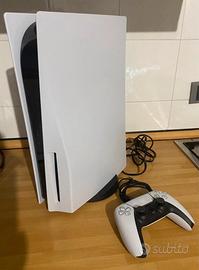 PlayStation 5 - inserimento disco