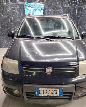 FIAT Panda 1.2 4x4 GPL Climbing