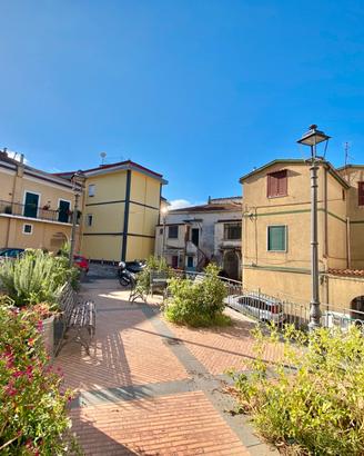 PANORAMICISSIMO - APPARTAMENTO DI 3 vani + Acc.ri