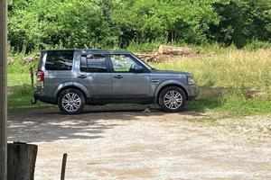 Land Rover Discovery 4 - 2012