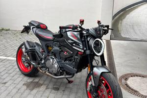 Ducati Monster 937