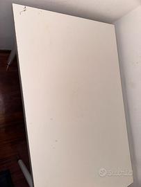 Tavolo scrivania ikea