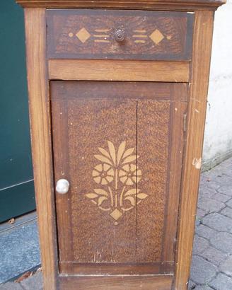 COMODINI VINTAGES