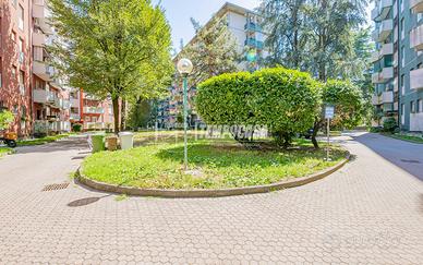 Viale Ungheria 46 - Tre Locali di 80 mq completame