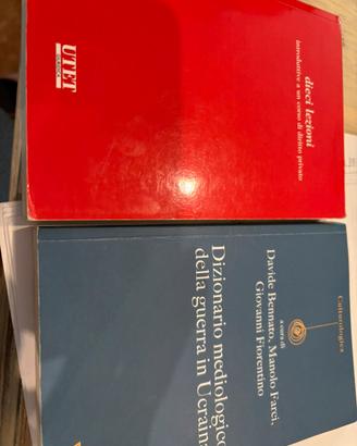 Dizionario mediologico + dieci lezioni di diritto