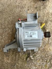 Motore per lavatrice hotpoint ariston aqualtis
