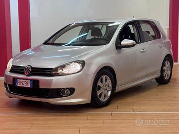 Volkswagen Golf 1.6 TDI DPF 5p. Highline-