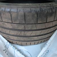 Gomme Pirelli P Zero 265/35 ZR20J