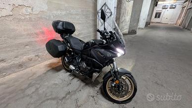Yamaha TRACER 7 Midnight Black