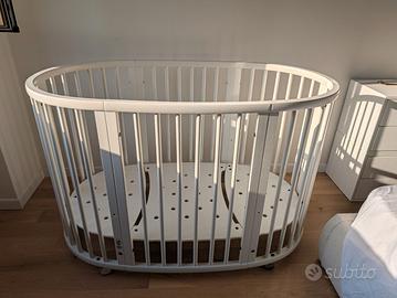 Stokke Sleepi V2 bianco – materasso + accessori