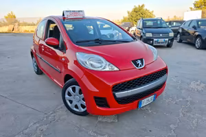 Peugeot 107 1.0 BENZINA SWEET YEARS AUTOMATICA !!!