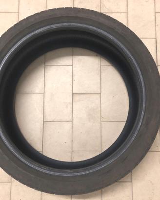 pneumatico Bridgestone