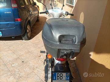 Scarabeo 100